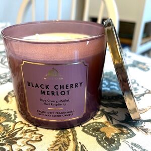 White Barn Bath & Body Works 3-Wick Black Cherry Merlot Candle